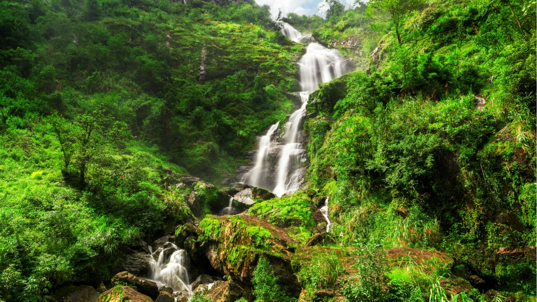 Silver Waterfall di Sapa Vietnam
